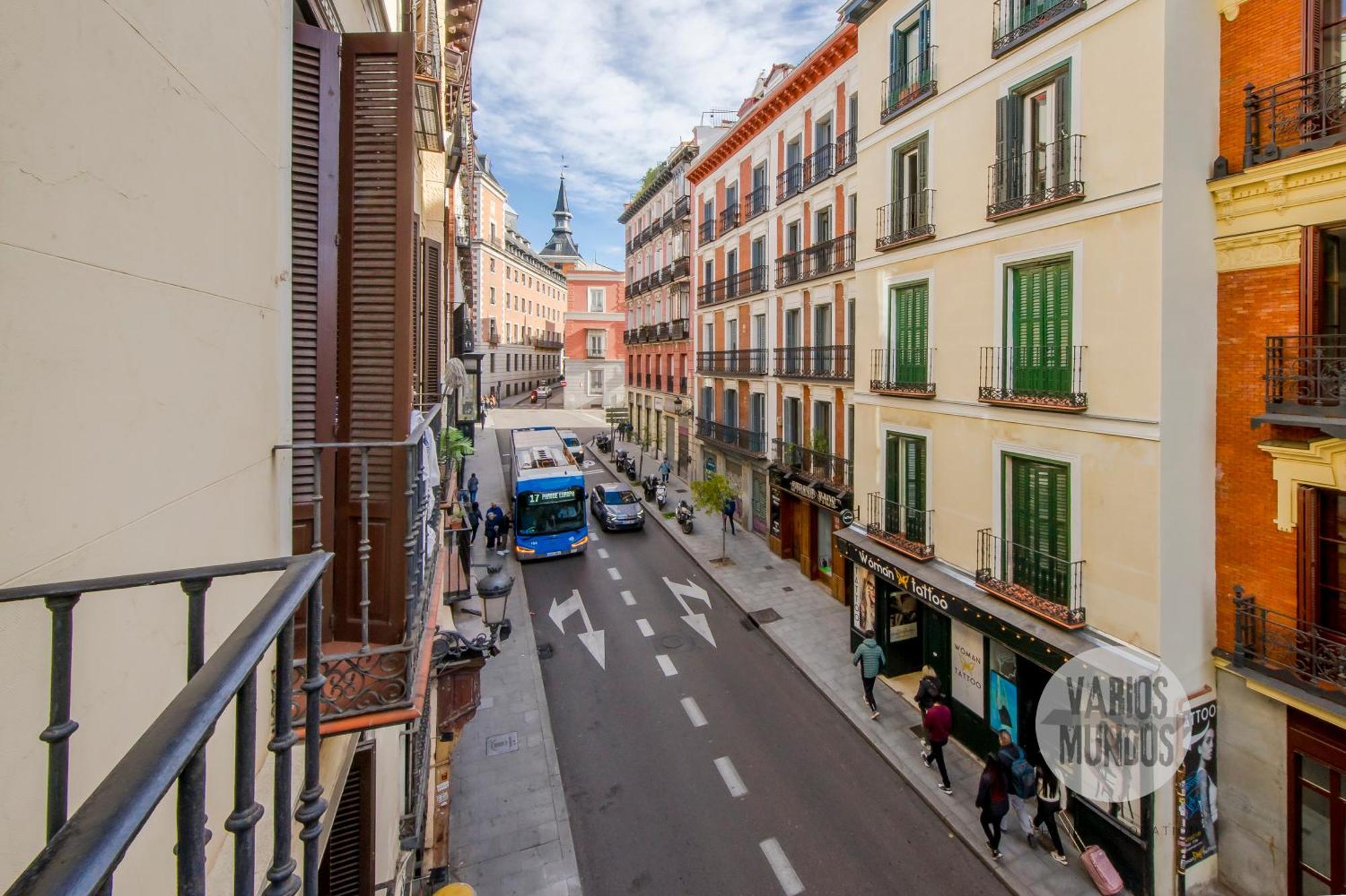 Descanso Para 3 En Sol, Ven A Concepcion Jeronima Madrid Exteriör bild